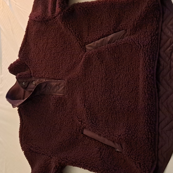 Jacket - Picture 1 of 4